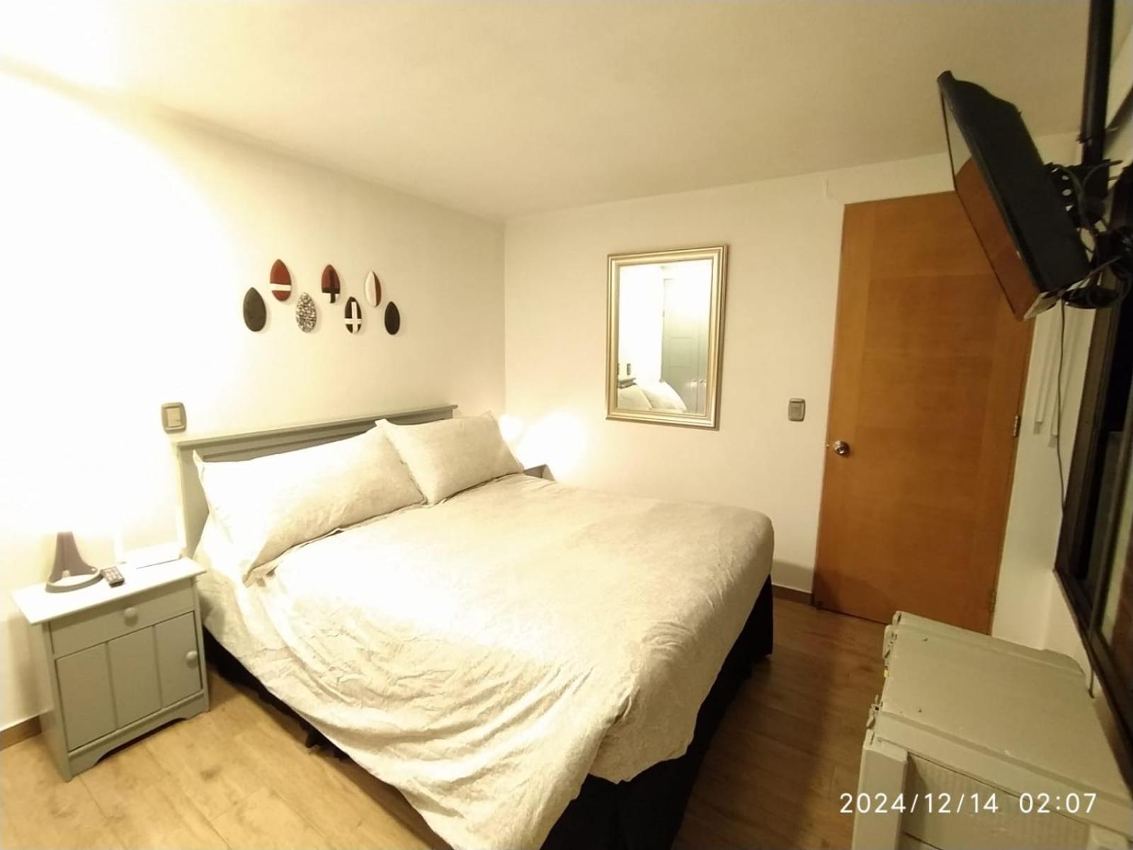 Apartamento Comodo Departamento En Escuela Militar, Condes